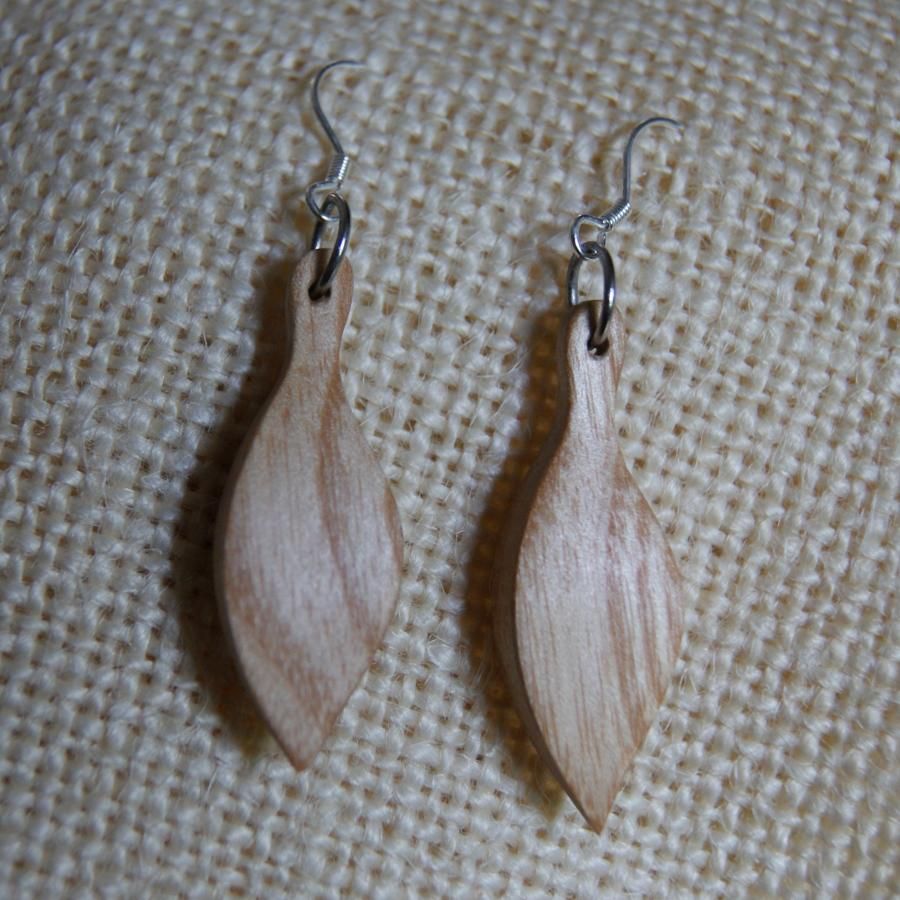 ohrringe schmuck holz handwerkliche herstellung esche