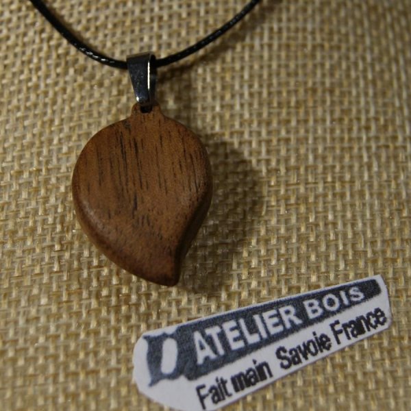 walnussholz anh&auml;nger schmuck aus holz und natur