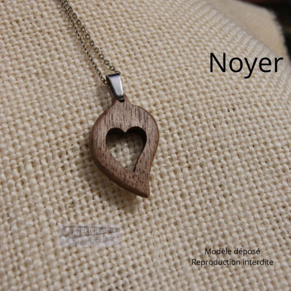 anh&auml;nger h&ouml;lzerne Hochzeit Schmuck aus Holz und Natur ausgeschnittenes Herz,Kirschbaum, handgefertigt, Geschenkidee Valentinstag, H&ouml;lzerne Hochzeit