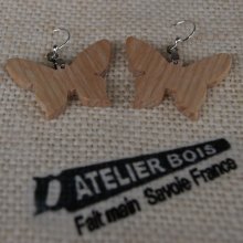 Schmetterlingsohrringe aus massivem Eschenholz ethischer Holzschmuck, gewachster Naturschmuck, handgefertigt
