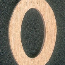 Buchstabe O aus Holz Höhe 5 cm zum Aufkleben