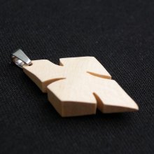 Kreuzanhänger aus gewachstem Ahornholz ethisches Schmuckstück, handgefertigt