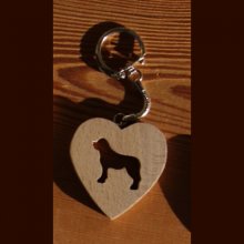 Schlüsselanhänger mit Herz und Bernhardiner- oder Golden Retriever-Hund